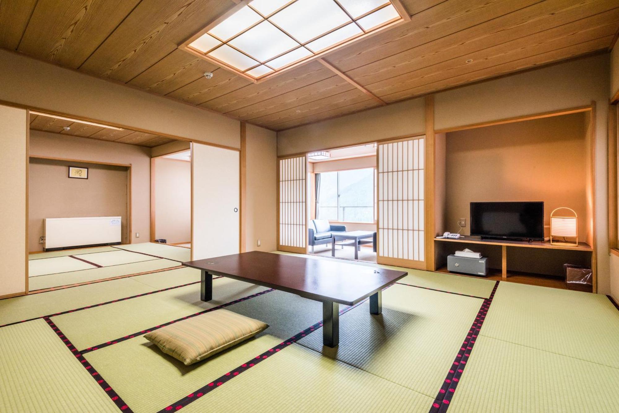 Ooedo Onsen Monogatari Masuya 旅館 大崎市